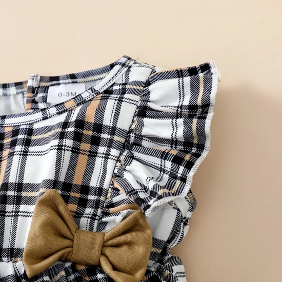 Աղջիկ երեխայի հագուստի հավաքածու