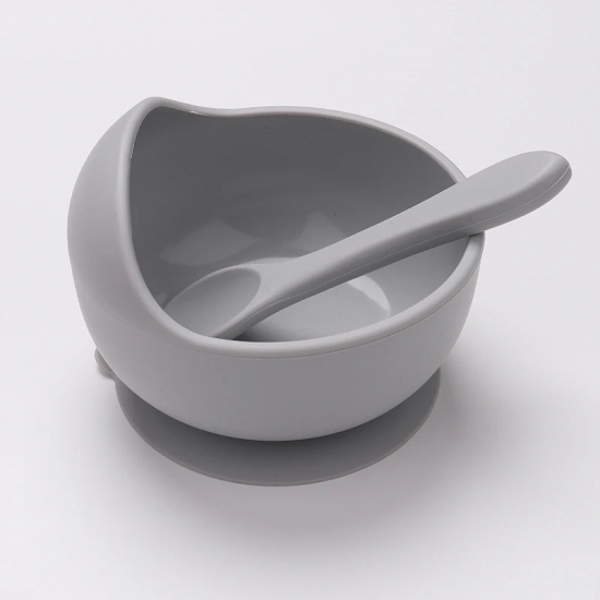 Երեխայի կերակրման ափսե գդալով